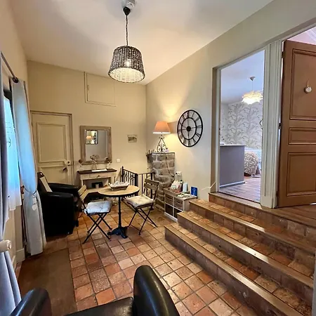 Guest house Dans Longere *